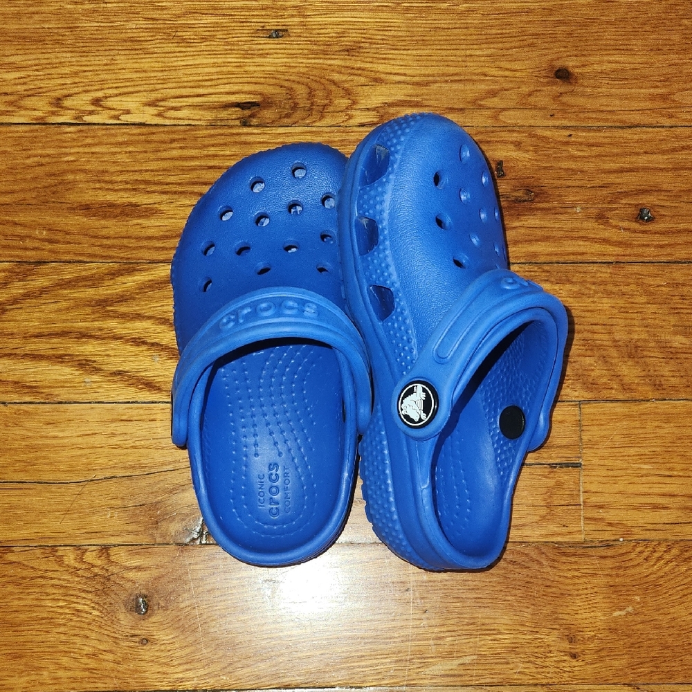 Toddler CROCS Vibrant Blue Sandals